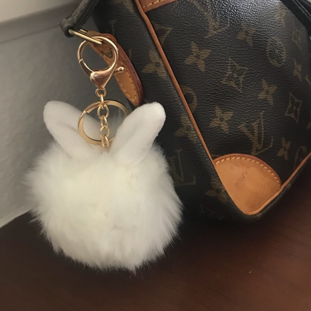 💕Key Ring Fur Ball with EARS!  😍